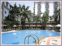 Swimming Pool of The Oberoi Grand, Kolkata Hotels