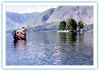 Dal Lake, Jammu & Kashmir Travel Guide